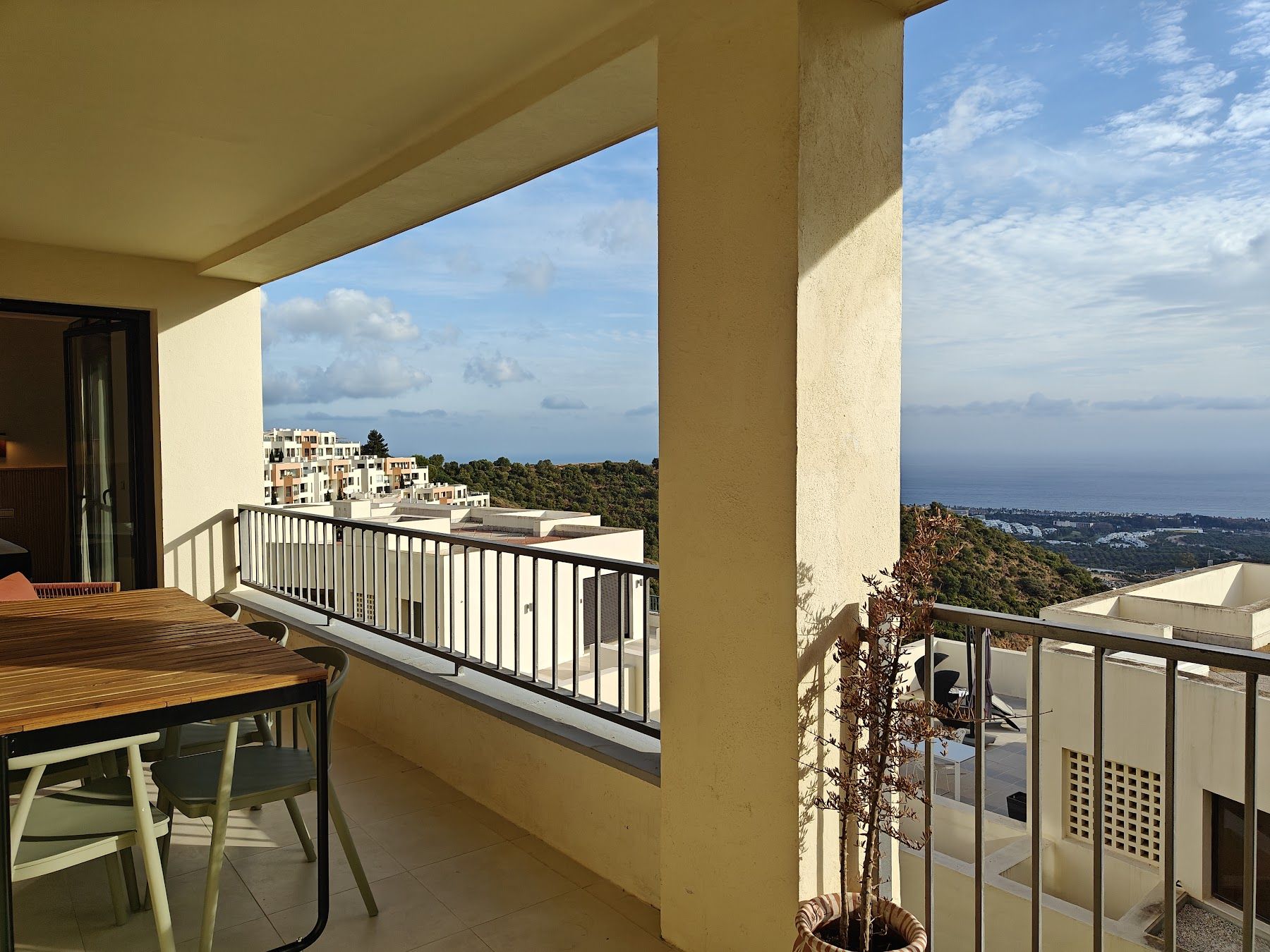 Covered terrace with the Mediterranean on the horizon